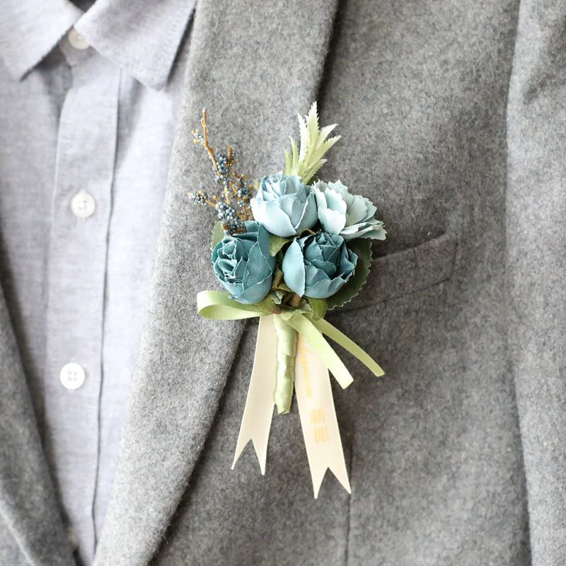 Gift Wrapping Groom And Groomsman Corsage - Image 7